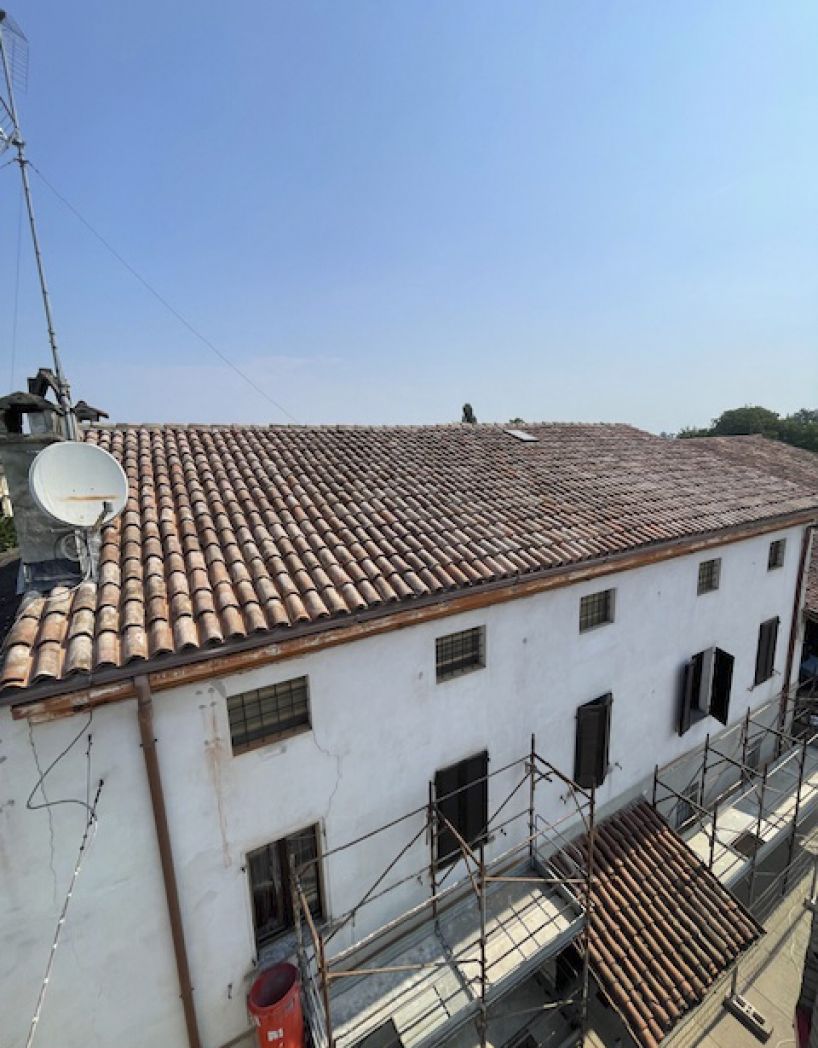 Ristrutturazione Tetto a Longardore