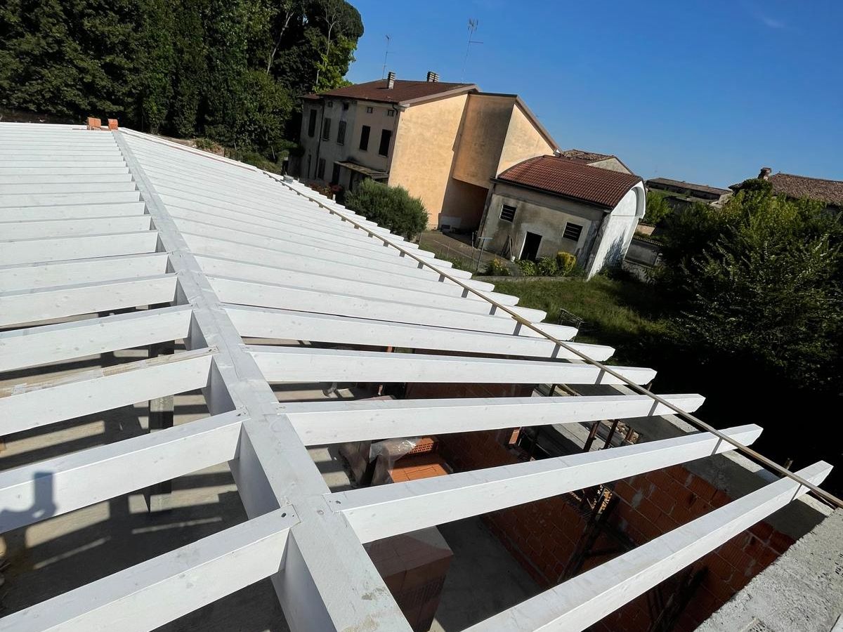 Costruzione villa singola a Scandolara Ravara